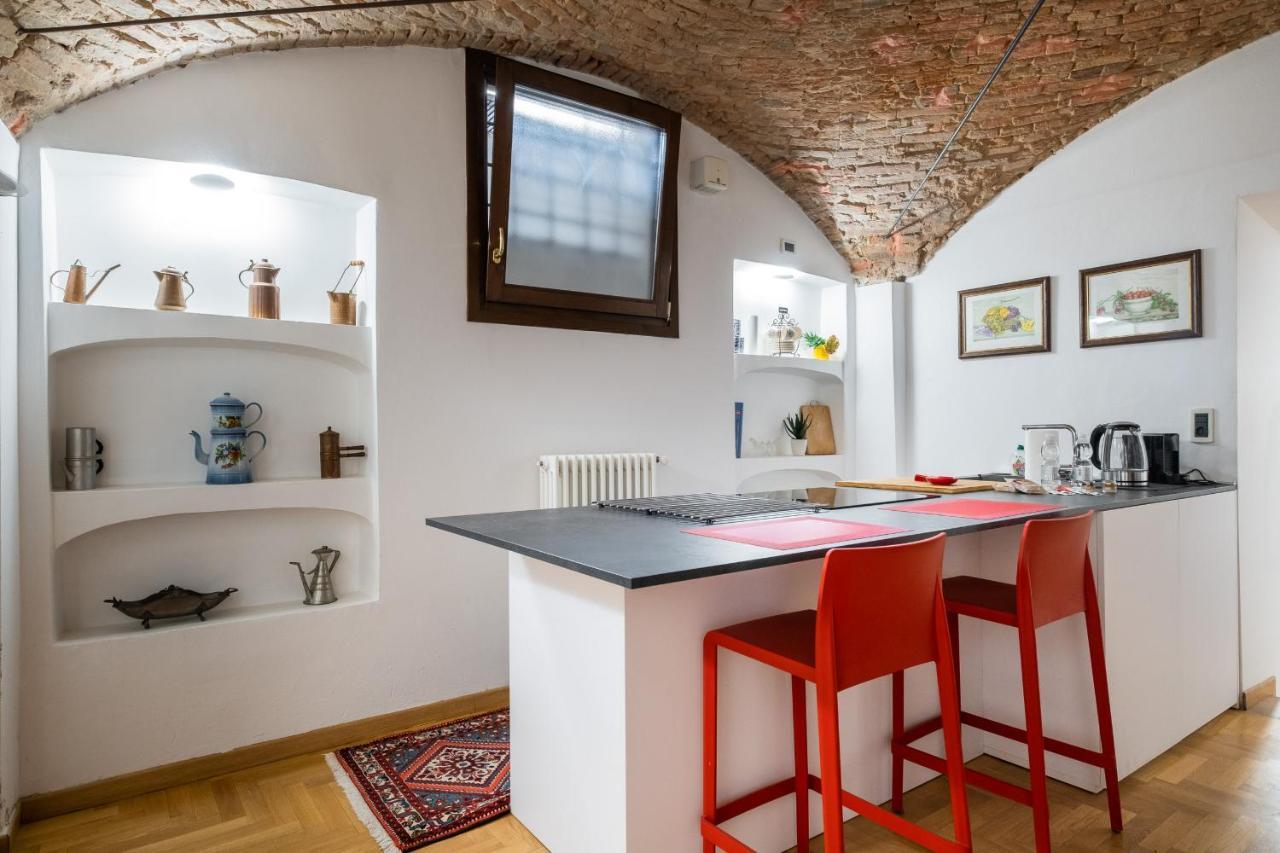 Duplex Centotrecento By Wonderful Italy Lägenhet Bologna Exteriör bild
